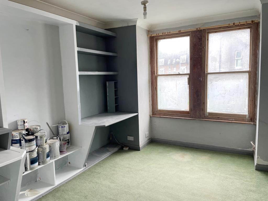Lot: 57 - GROUND FLOOR FLAT REQUIRING COMPLETION - 